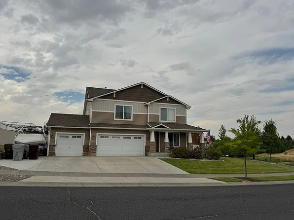 1000 SW Latour Peak St, Pullman, WA 99163