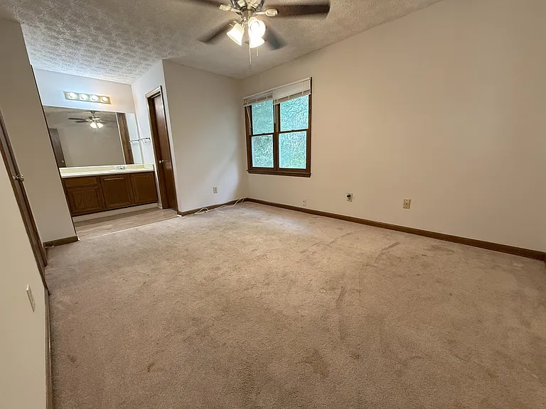 1112 Booth Ct SW #C — Photo 14