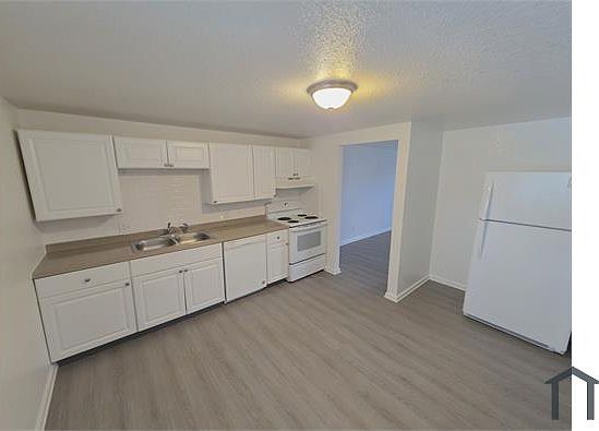 1st image of 8111 W 9th Ave #8111