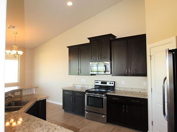 5th image of 22330 W White Feather Ln