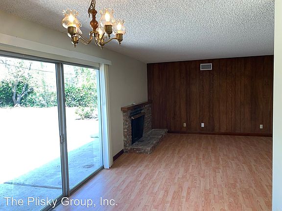 4th image of 3375 Gerald Dr