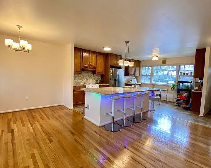 14414 Brad Dr — Photo 3