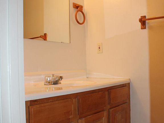 3rd image of 861 NW North River Dr #861