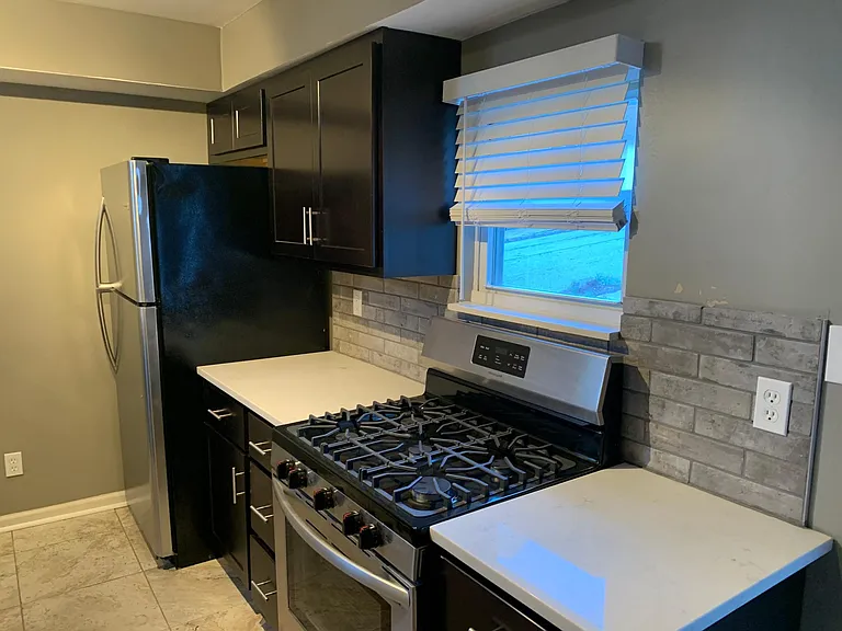 2630 Edwards Way #3 — Photo 1