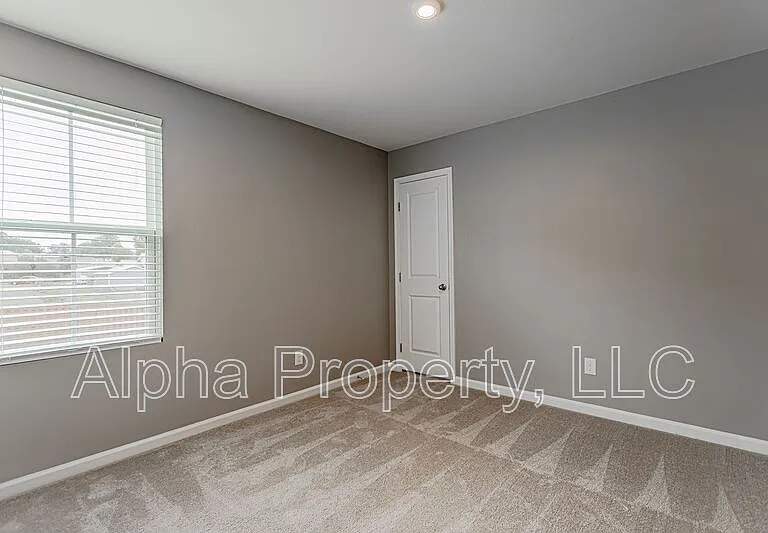 818 Purcell Dr — Photo 17