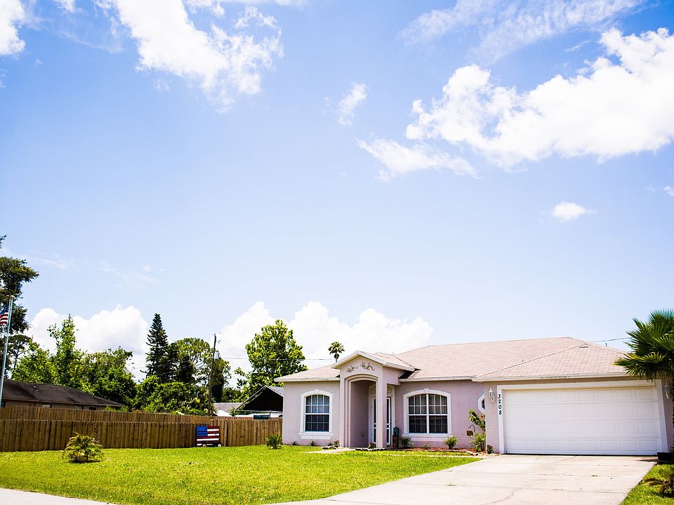 1st image of 3208 Vista Palm Dr