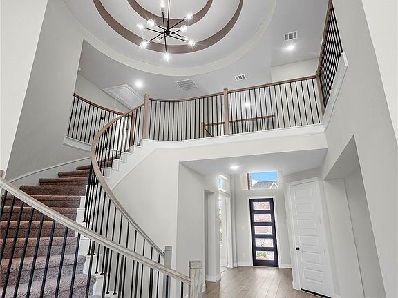 2nd image of 26715 Beacon Lodge Ln