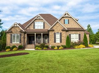 8163 Rob Roy Dr, Summerfield, NC 27358