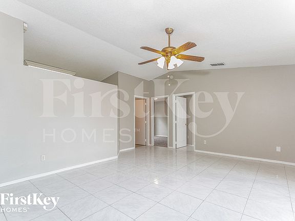 4th image of 1420 Kissimmee Dr