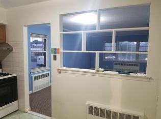 21814 Horace Harding Expy, Flushing, NY 11364