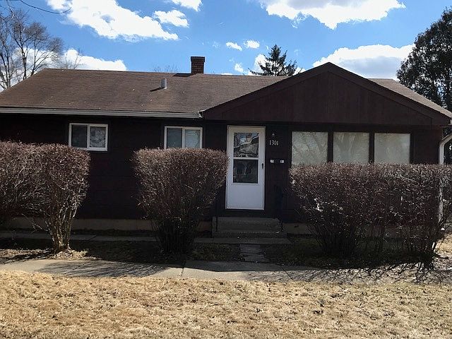 1st image of 1301 S Elmwood Ave