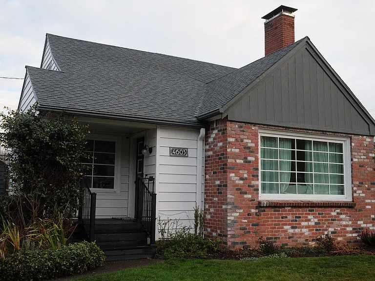 4603 NE Irving St — Photo 3