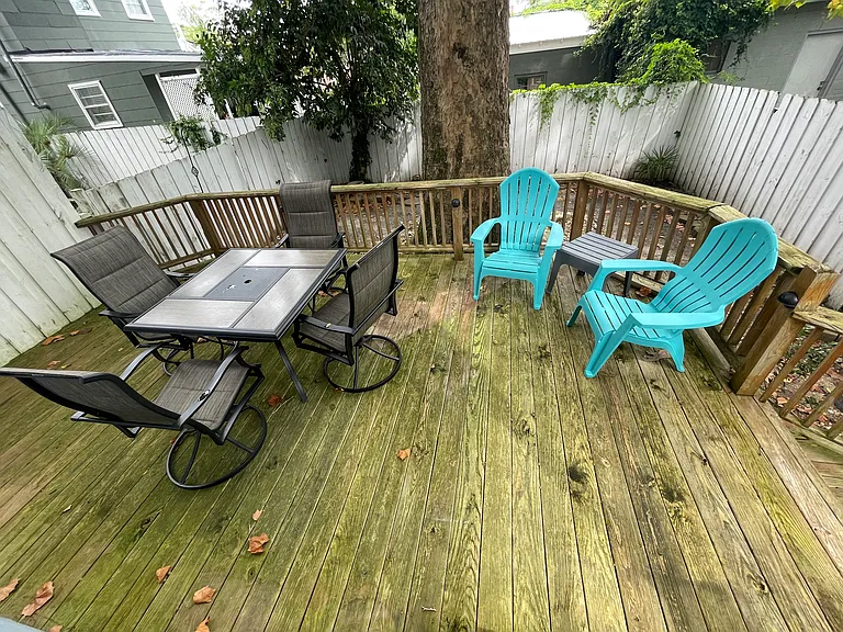 418 Johnson St #418 — Photo 30