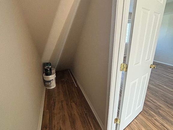 3rd image of 6499 Woodgreen Cir