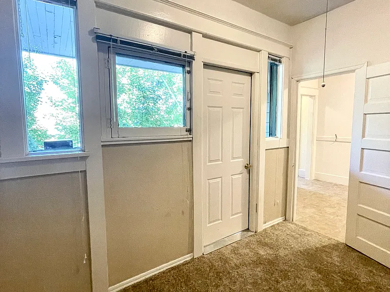 816 S 8th St #203 — Photo 9