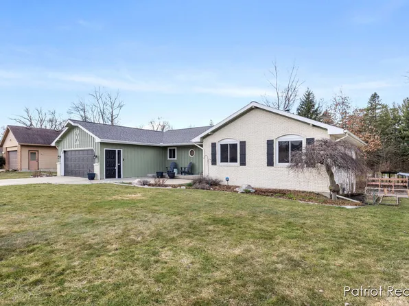 2909 Baron Ct SW, Wyoming, MI 49418