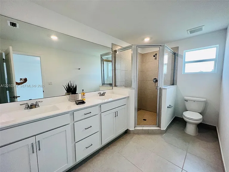 6909 Harbours Edge Ave #6909 — Photo 11