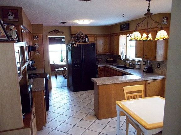 4th image of 103 Lost Pines Cir