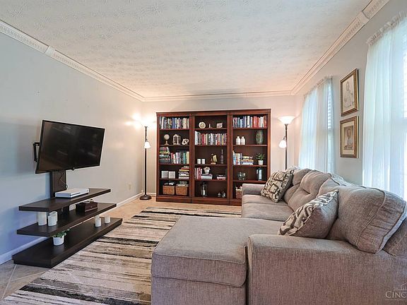 5th image of 6337 Tay Berry Dr