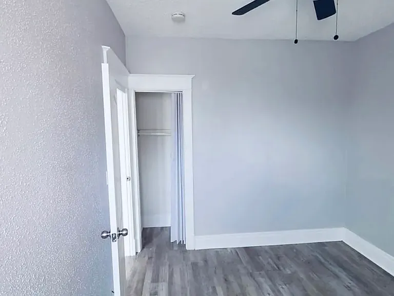 128 Auburn Ave #4 — Photo 8