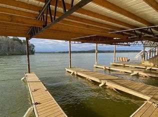 28 Grissom Ln, Russellville, AL 35653