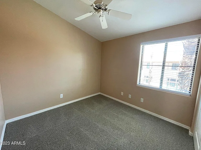 750 S Beck Ave — Photo 14