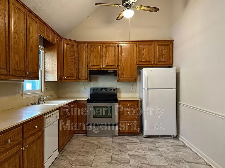 2083 Ridgecrest Rd — Photo 8