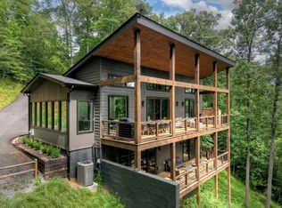 271 Toccoa Preserve Ct, Blue Ridge, GA 30513