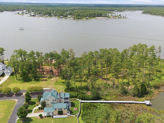 4th image of 238 Oyster Point Rd #20