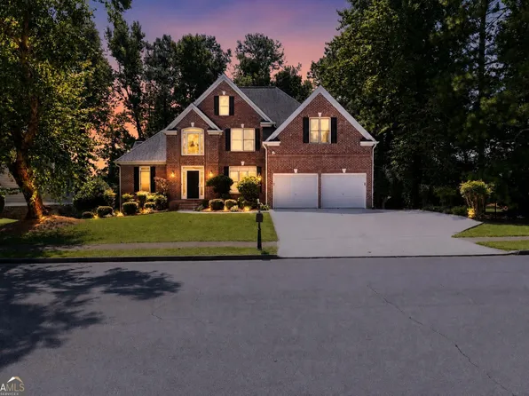 1249 Gate Post Ln, Powder Springs, GA 30127