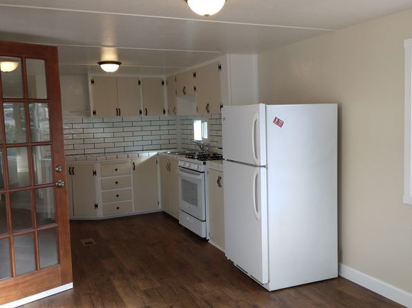 3300 Portola Dr Space 20