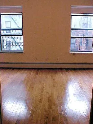 Rented by Kian Realty | media 8