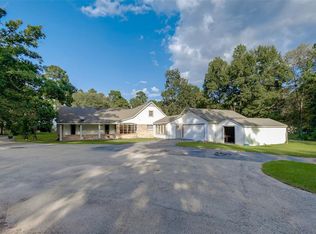 14701 Willis Waukegan Rd, Conroe, TX 77303