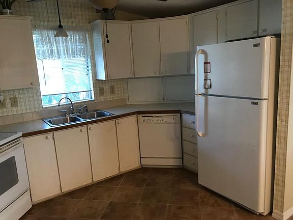 4th image of 8510 Lidflower Ct