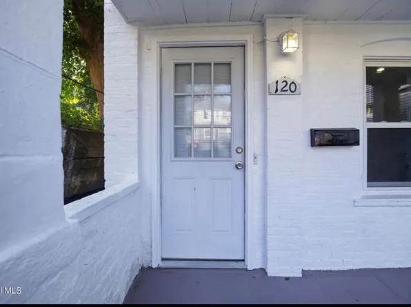 118 Robinson St #120, Schenectady, NY 12304