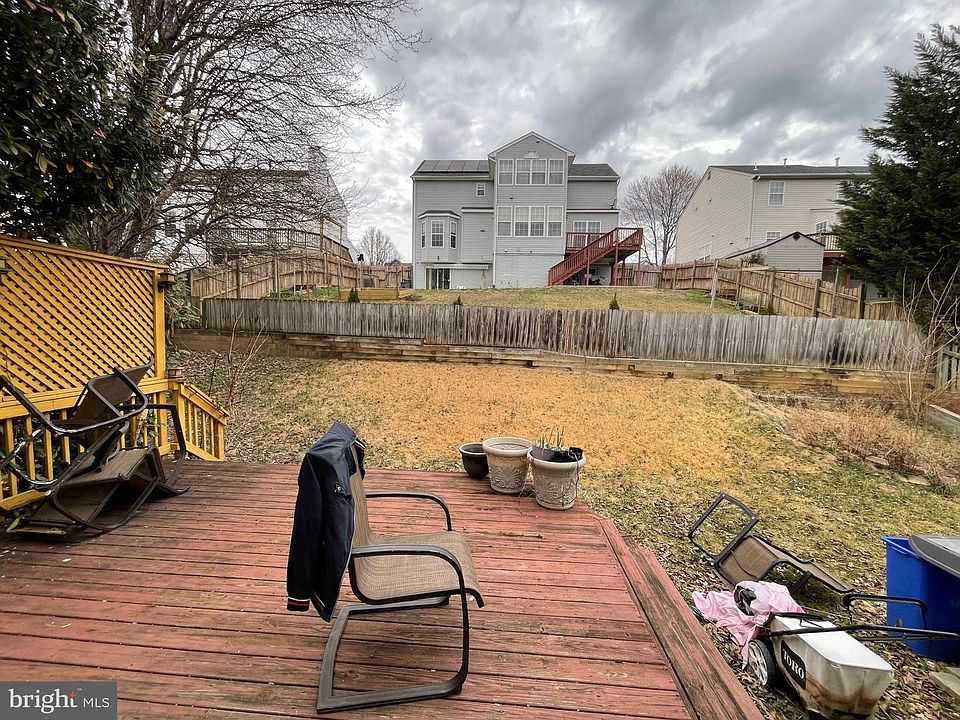 2nd image of 6242 Oakland Dr