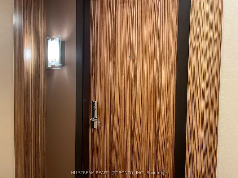 60 S Town Centre Blvd #321 — Photo 4
