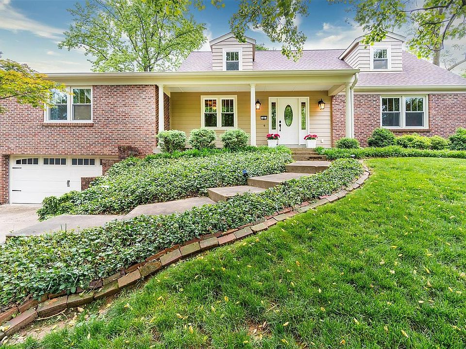 1st image of 40 Heatherbrook Ln