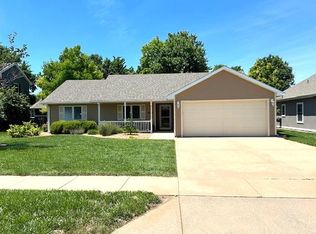 1034 E Republic Cir, Salina, KS 67401