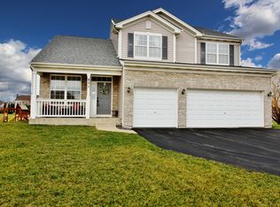 831 Verdi Ct, Woodstock, IL 60098