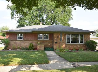 3870 N 94th St, Milwaukee, WI 53222