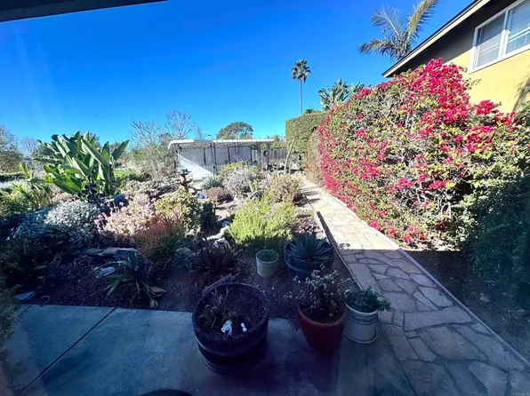 2072 Truesdell Ln, Carlsbad, CA 92008
