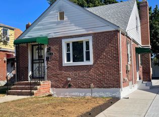 221-23 130th Ave, Jamaica, NY 11413