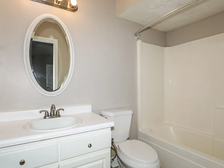 10207 Carmine Dr — Photo 11