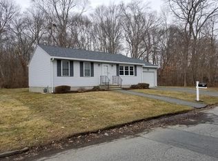53 Oliver St, Dartmouth, MA 02747