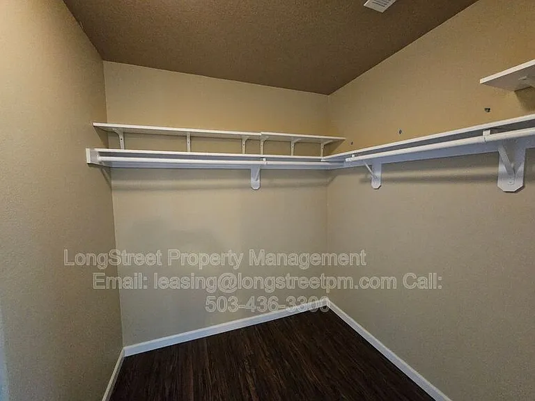 14607 SE Crystal St — Photo 18