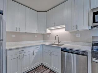 (Undisclosed Address), Arlington Heights, IL 60004