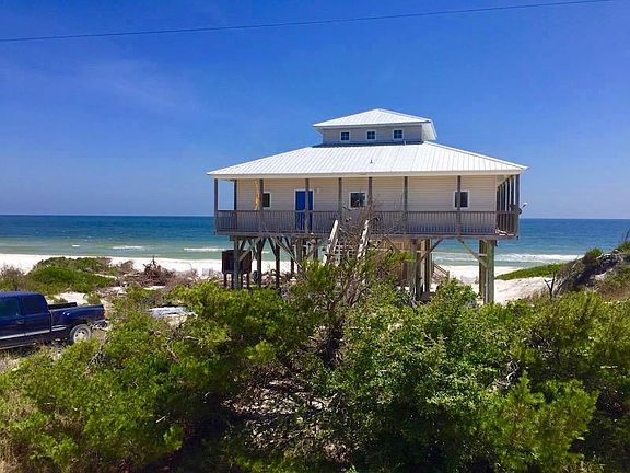 4th image of 798 Gulf Shore Dr