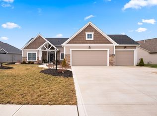 15138 Harrison Lake Cv, Fort Wayne, IN 46814