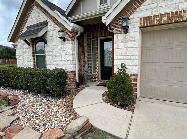 3051 Kathryn Oaks Ln, Spring, TX 77386